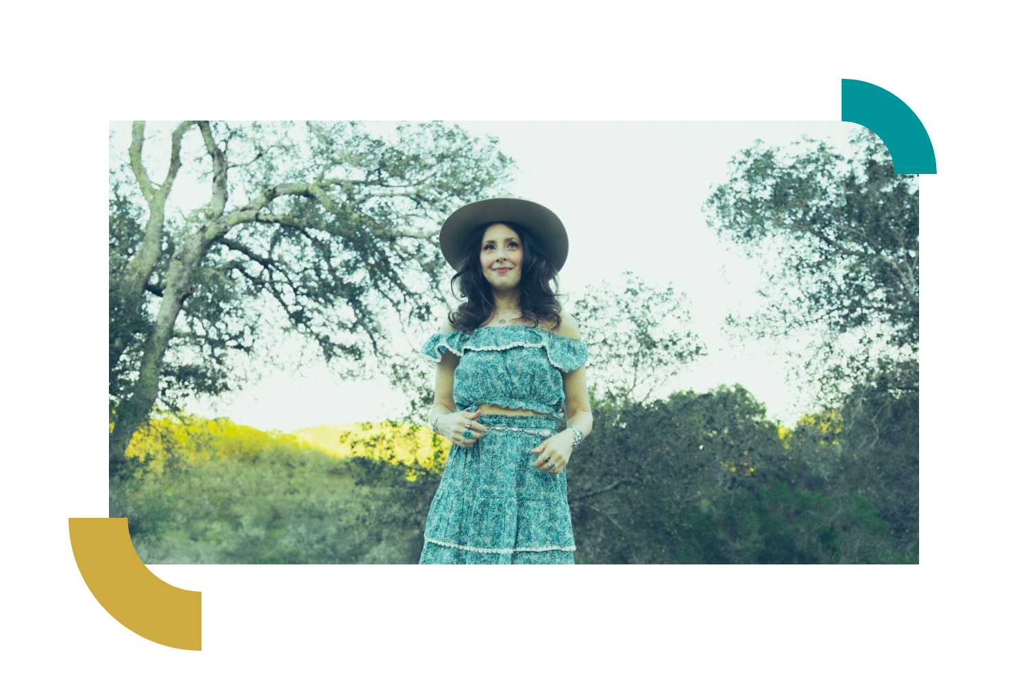 Blue Élan Records Welcomes Essence & Gold Country with Forthcoming Debut Album Father’s Daughter